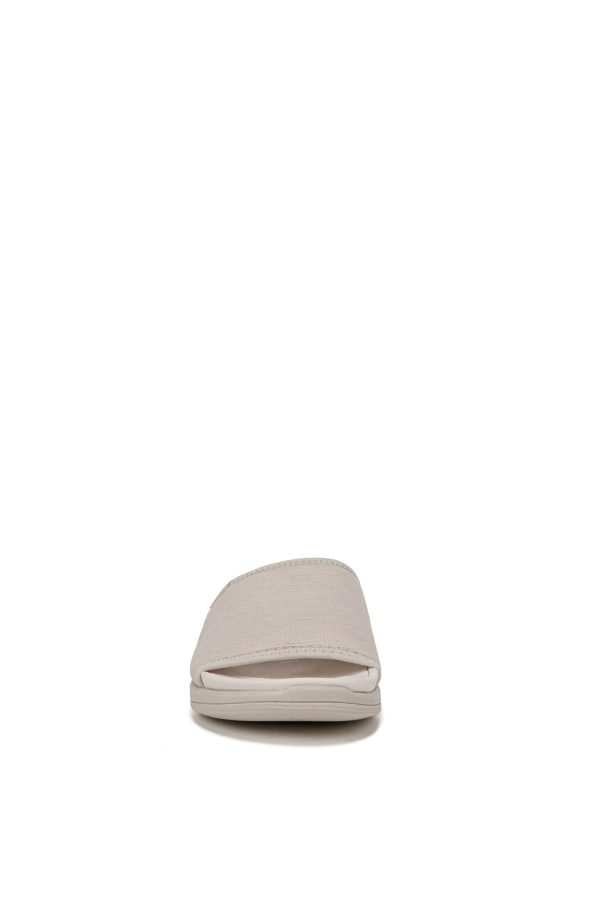 51cPQ7VpJPL.jpg Women's Transcend Recovery Slide Sandals