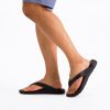 Men's Everywear Ara Thong Sandal