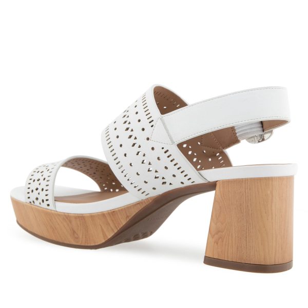 7126OFVTUiL.jpg Women's Cameraper Heeled Sandal